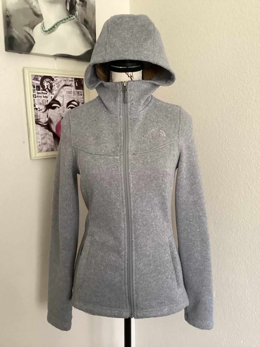 The North Face Women’s Light Gray Hooded Fleece Jacket